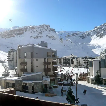Le Curling A - Val Claret-12 By Interhome *