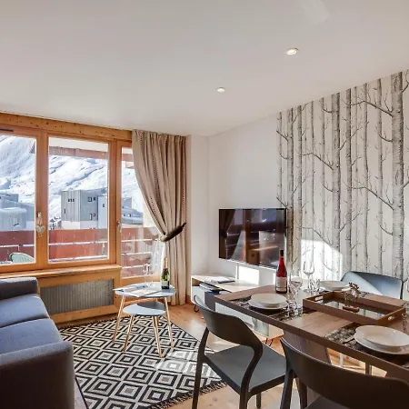 Le Curling A - Val Claret-12 By Interhome *